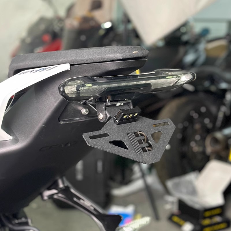 CFMOTO 675SR-R 675NK 675 NK SS - Ir Blaster Universal のレビューと価格