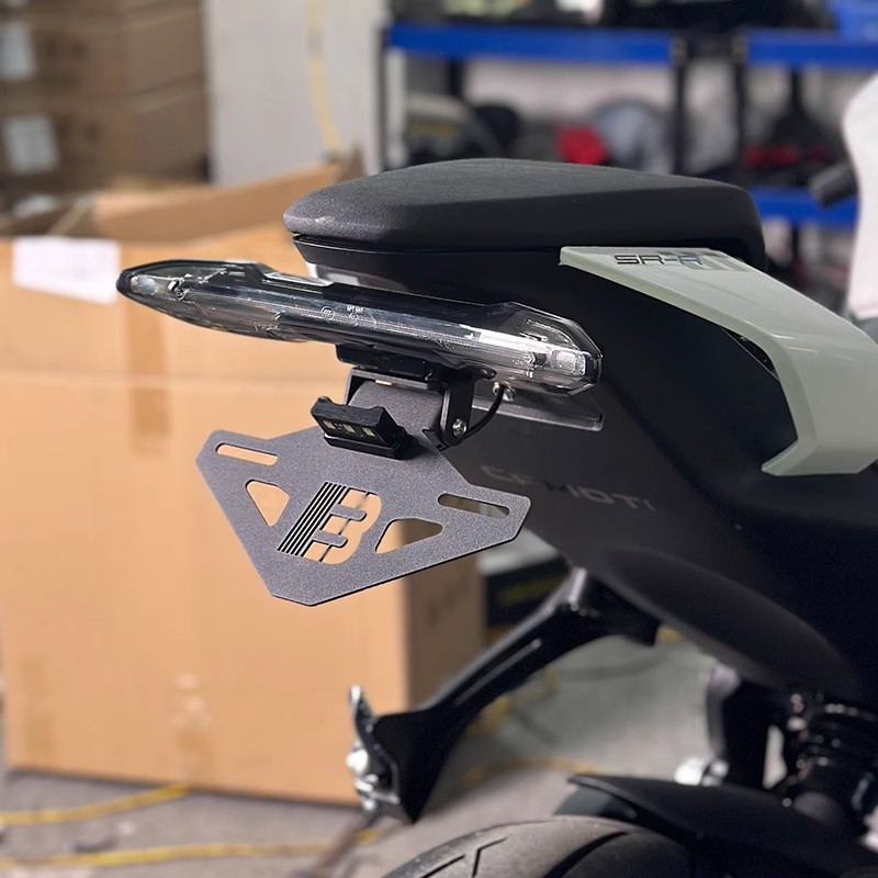 CFMOTO 675SR-R 675NK 675 NK SS - Ir Blaster Universal のレビューと価格